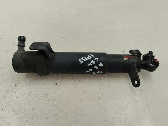 MERCEDES 2118600647 Tobera del lavador de faro delantero derecho  disponible Valladolid