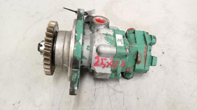 Bomba servodireccion 21186656 VOLVO