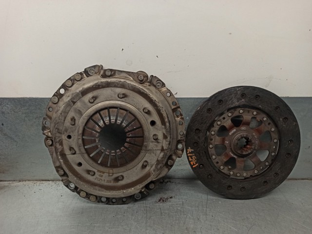 21211223338 BMW