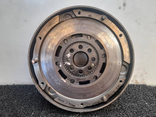 21217508409 BMW