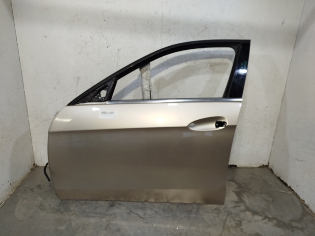 2127205300 Mercedes