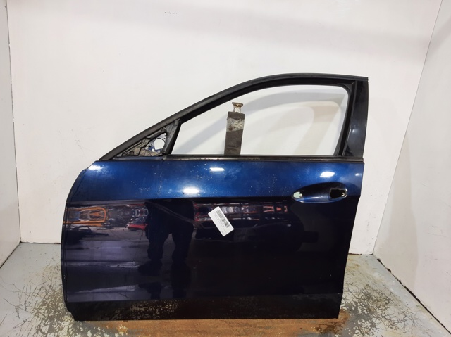 2127205300 Mercedes