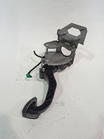 Pedal embrague Peugeot 208 CA, CC