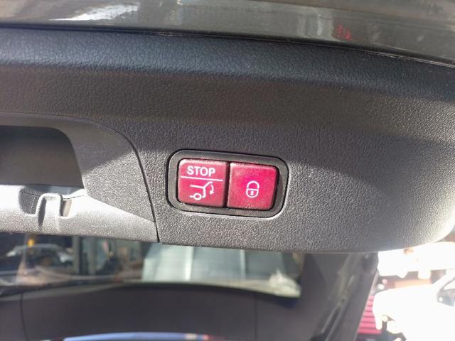 2128210551 Mercedes