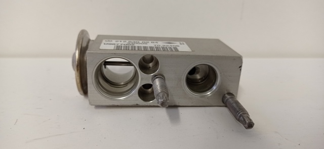 2128300284 MERCEDES Válvula TRV del aire acondicionado  comprar en Lleida