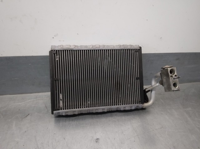 2128300284 Válvula TRV del aire acondicionado  en stock Castellón