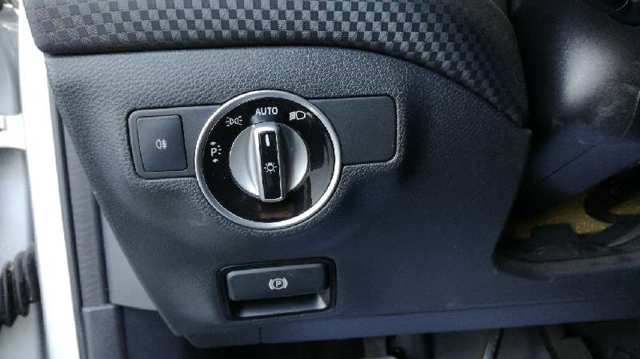 2129050551 Mercedes