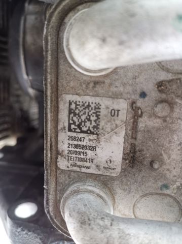 213052032R Radiador de aceite  en stock Sabadell