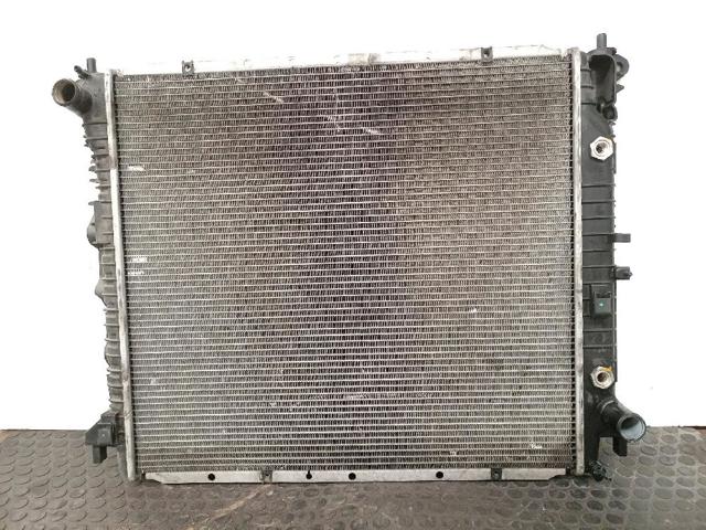 Radiador para SsangYong Rodius 