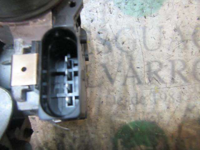 FORD 2135685 Motor limpiaparabrisas delantero derecho comprar Tarragona