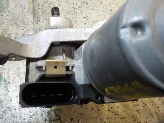 2135685 FORD Motor limpiaparabrisas delantero derecho  comprar en Oviedo