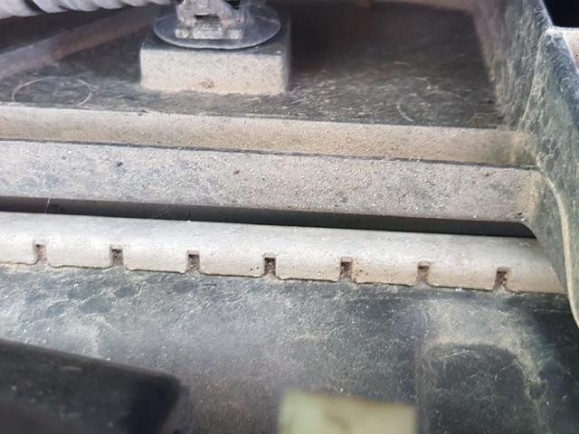 Radiador 214003UC5A NISSAN