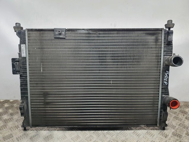 Radiador del motor 21400JD200 NISSAN