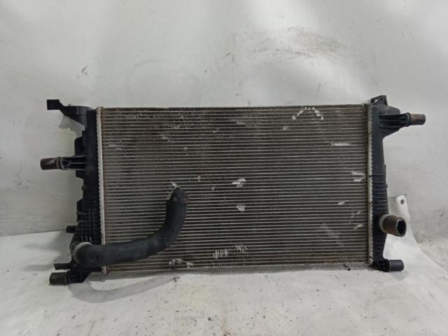 RENAULT 214100002R Radiador de refrigeración del motor  disponible Lugo