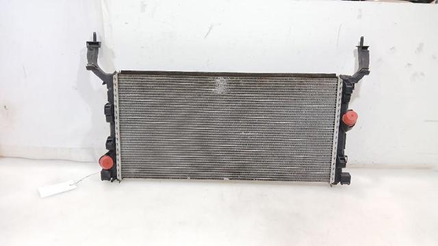RENAULT 214100004R Radiador de refrigeración del motor  disponible Valladolid