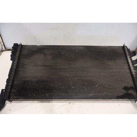 214100005R Radiador de refrigeración del motor  disponible Utrera