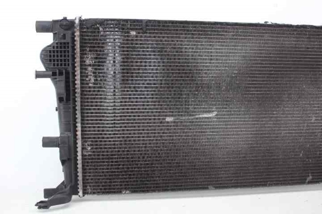 214100016R RENAULT Radiador  en stock Gandía