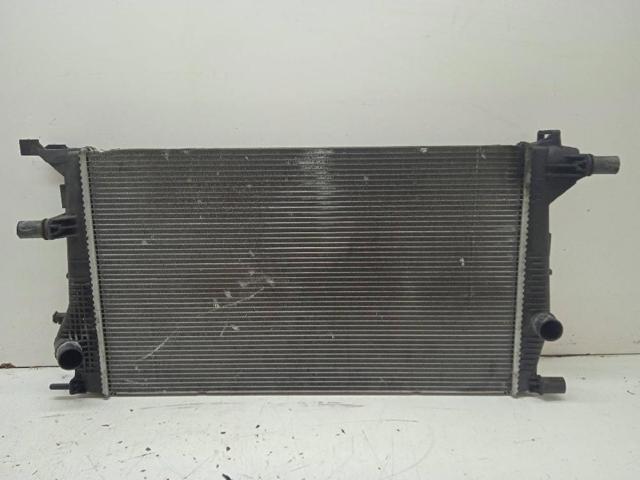 RENAULT 214100016R Radiador de refrigeración del motor  comprar en Albacete