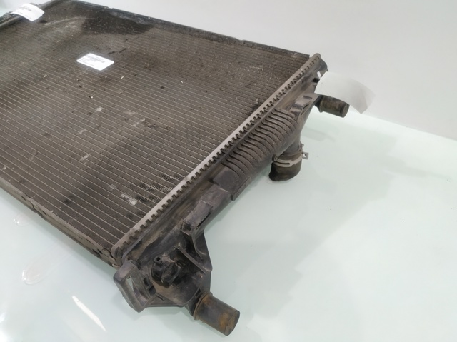 214100017R RENAULT Radiador  en stock Gandía