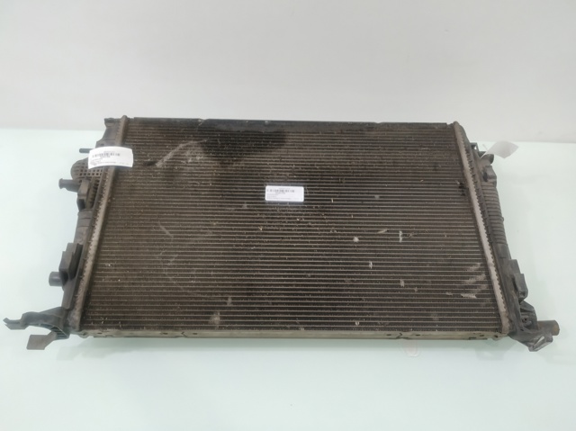RENAULT 214100017R Radiador comprar Pamplona