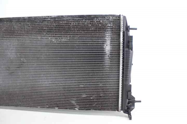 214100017R RENAULT Radiador  en stock Gandía