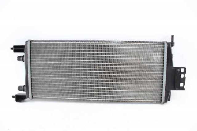 Radiador de auto 214100992R RENAULT
