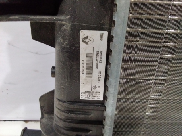 RENAULT 214105150R Radiador  en stock Terrassa