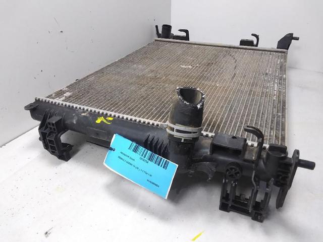 RENAULT 214105169R Radiador  en stock Terrassa
