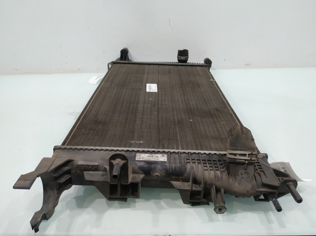 214105378R Radiador  en stock Granada