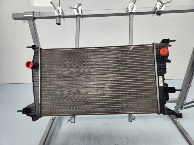 214105378R RENAULT Radiador de refrigeración del motor  comprar en Lleida
