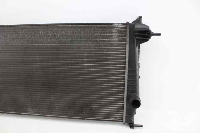 RENAULT 214105378R Radiador de refrigeración del motor  comprar en Albacete