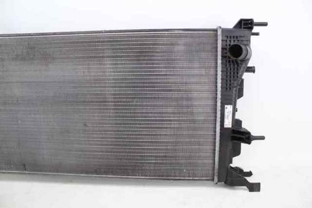 214105378R Radiador de refrigeración del motor  comprar en Reus