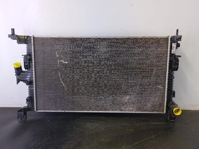 RENAULT 214105803R Radiador  en stock Terrassa