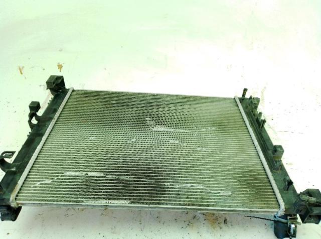 RENAULT 214105FA0A Radiador  en stock Terrassa