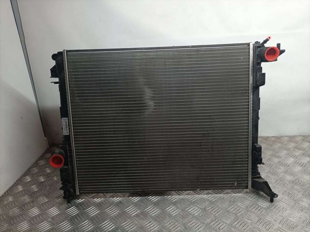 214109798R Radiador de refrigeración del motor  disponible Málaga