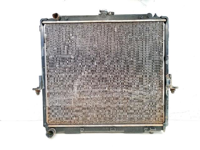 Radiador de agua 21410EB30A NISSAN