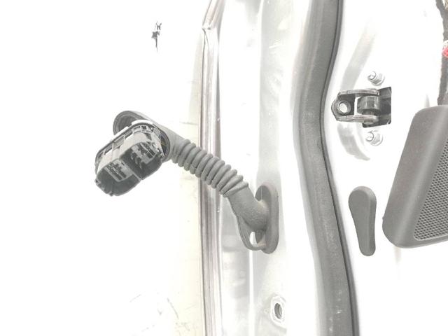 2147844 FORD Puerta delantera derecha  en stock Córdoba