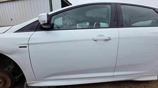 2147846 FORD Puerta delantera izquierda  comprar en Jaén
