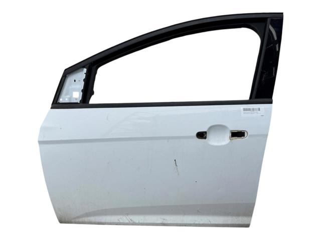 Comprar Puerta delantera izquierda Ford Focus III hatchback usado
