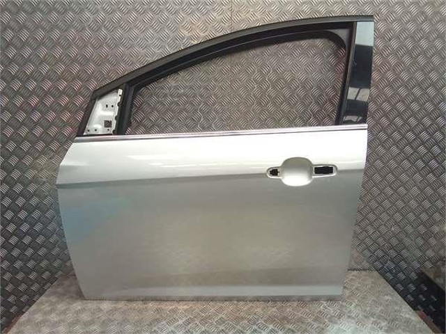 Puerta del conductor Ford Focus III (CB8)