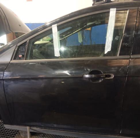 Puerta delantera izquierda Ford Focus 3 CB8