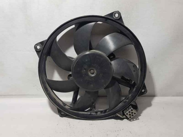 214810898R Ventilador eléctrico de refrigeración completo (motor y hélice)  disponible Málaga