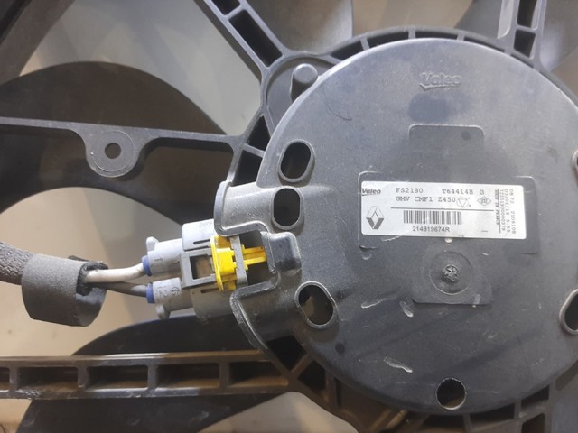 214819674R RENAULT Difusor del radiador de refrigeración con motor y hélice  disponible Alicante