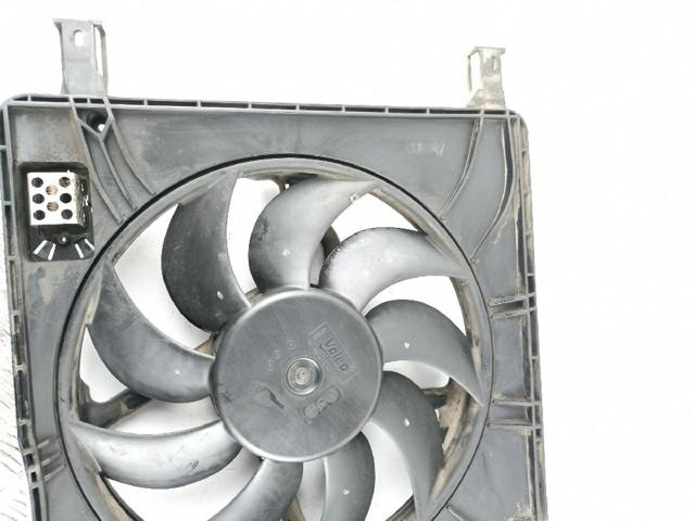 21481JD200 NISSAN Difusor del radiador de refrigeración con motor y hélice  disponible Alicante