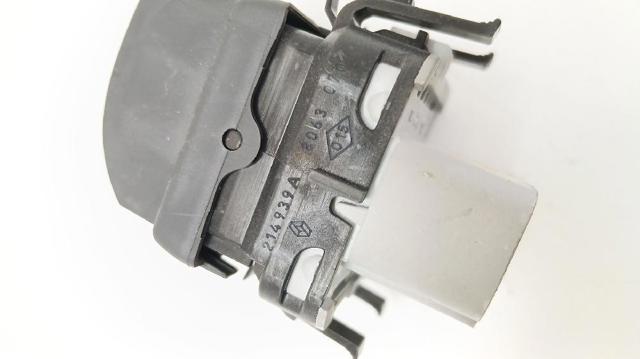 214939A RENAULT Interruptor de elevalunas delantera izquierda  en stock Gandía