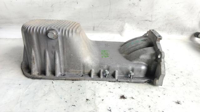 2151026010 Cárter de aceite del motor  disponible Utrera