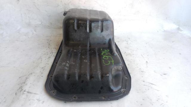 HYUNDAI 2151026010 Cárter de aceite del motor  disponible Valladolid