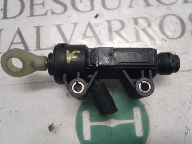 21526773670 BMW