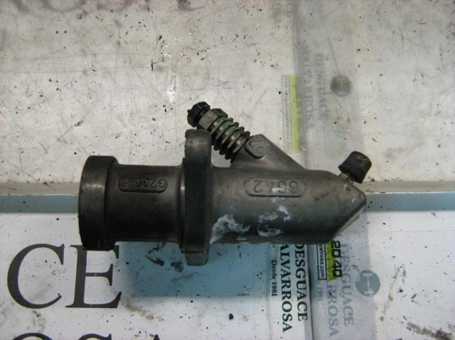 Bomba auxiliar de embrague 21526775924 BMW