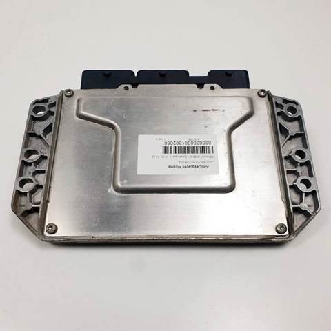 215854212A Renault (RVI)